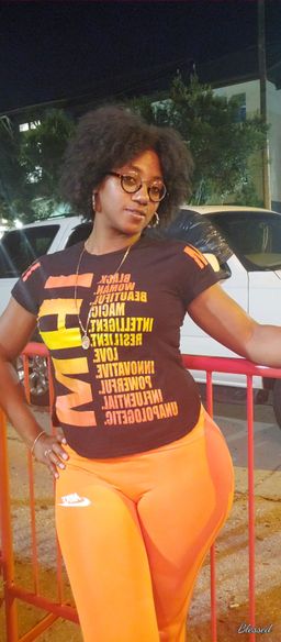 one of my favorites. get so many compliments 😊0