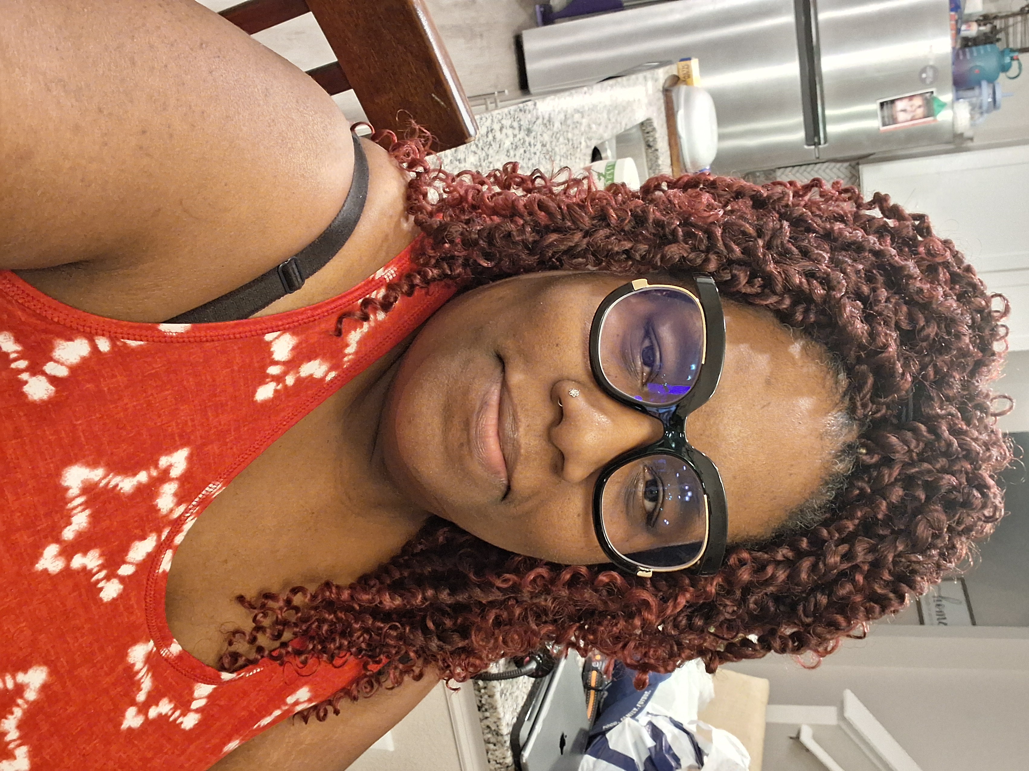 Good quality. Light in weight. Excellent price especially with a presc2