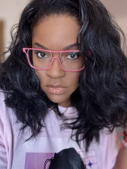 love the design of the frame, very comfortable and light. The perfect 1