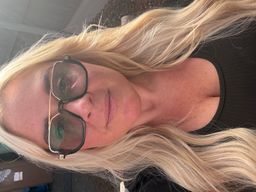 They're gorgeous glasses. Delivered within a reasonable timeframe and 0