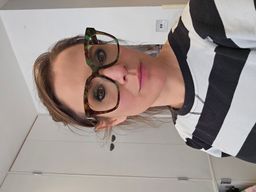 I was hesitant to order glasses online as they are quite a big outlay 0