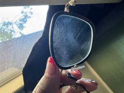 I love the design of the glasses on this website, and the glasses typi0