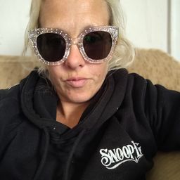 Wanted a nice fun pair of sunglasses for when i go to Disneyland,these0