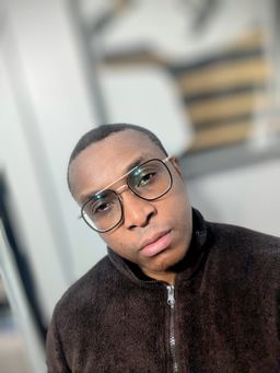 Very lightweight glasses . Fit perfectly can't wait for the summer to 0