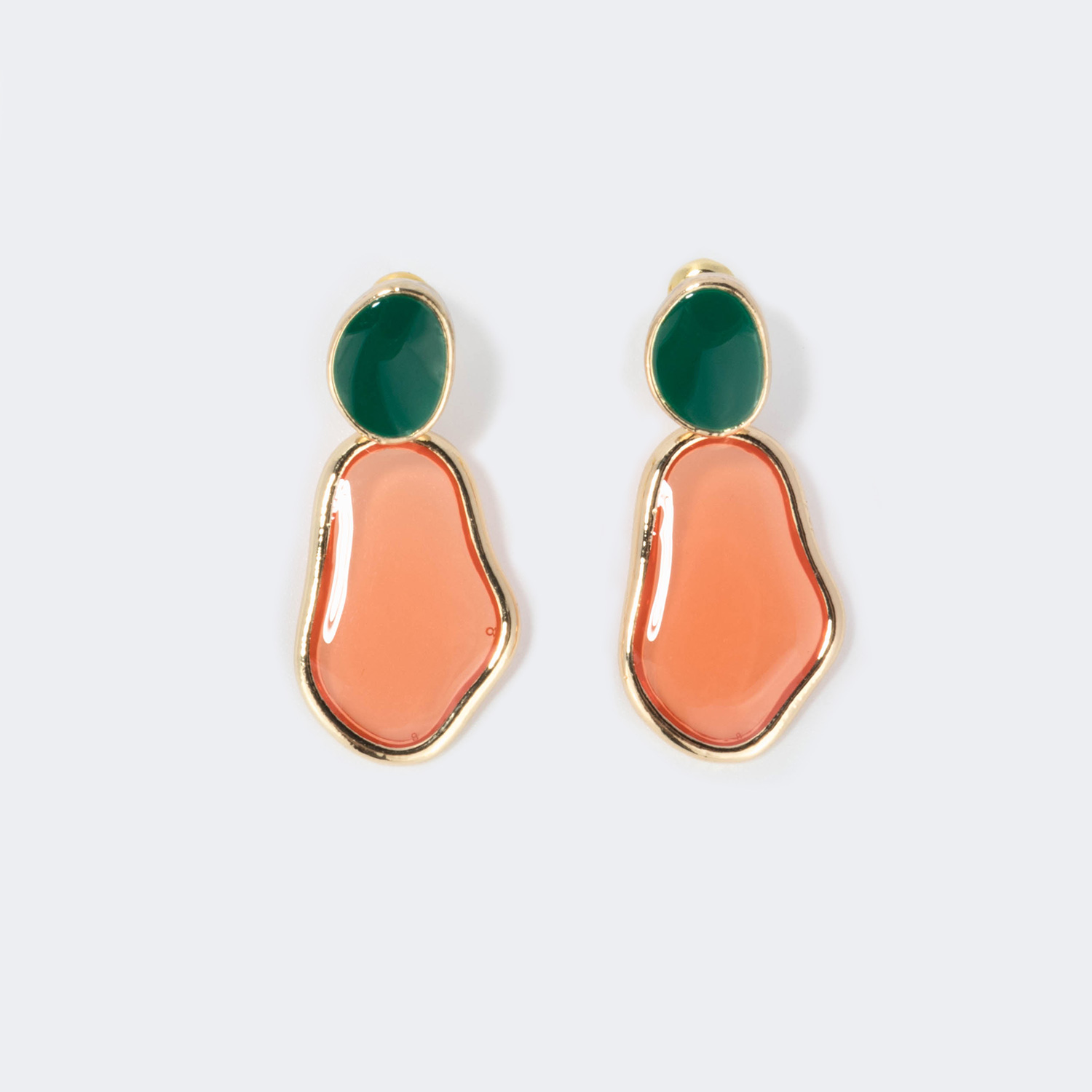 Stylish Heart Shape Gold Earrings | ZEELOOL UK1