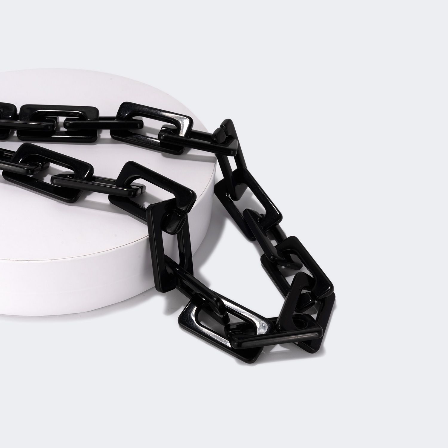 Vintage Chic Black Eyeglasses Chain | ZEELOOL UK1