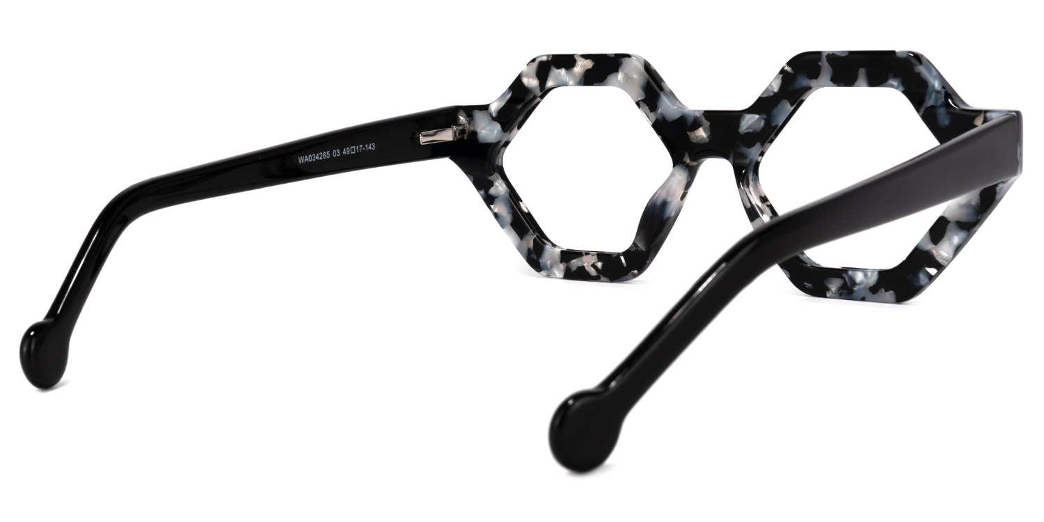 Barreto Geometric Marble Glasses4