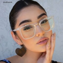 Shumac Square White Glasses4