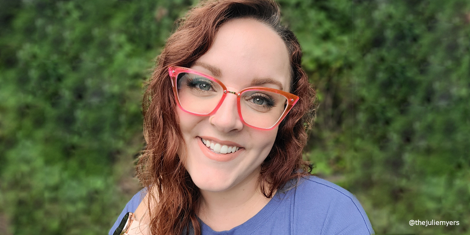 Dionne Cateye Bright-Pink Glasses | ZEELOOL UK2