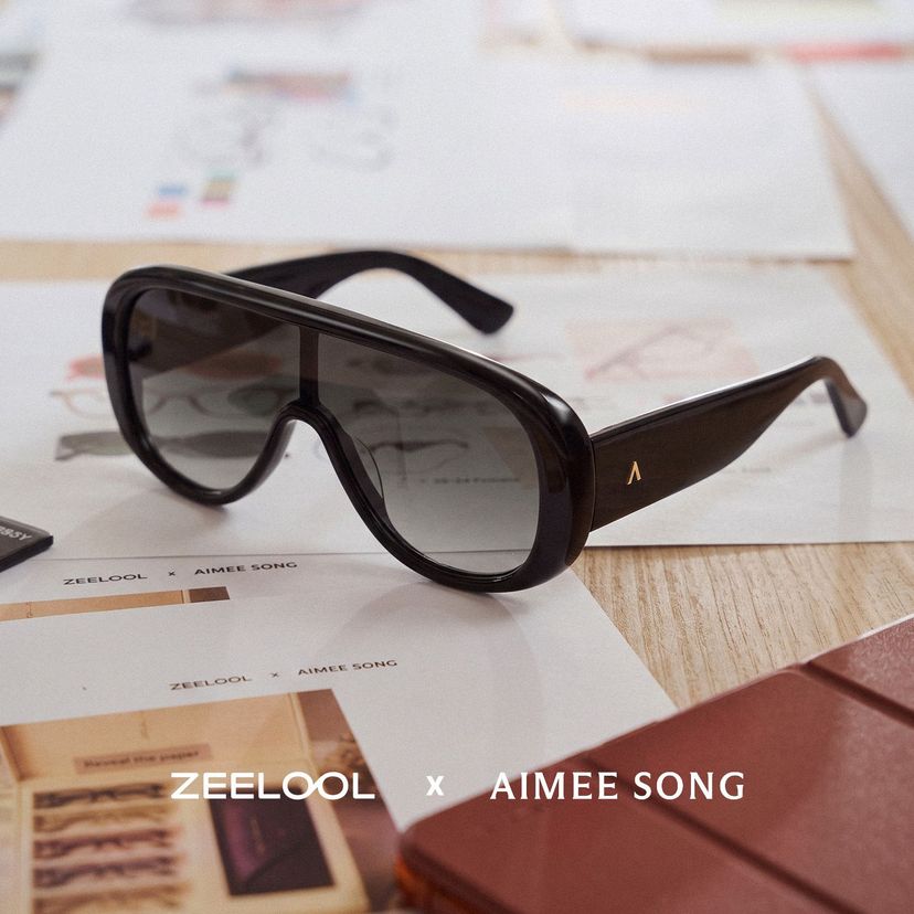The Shield Black Aviator Glasses