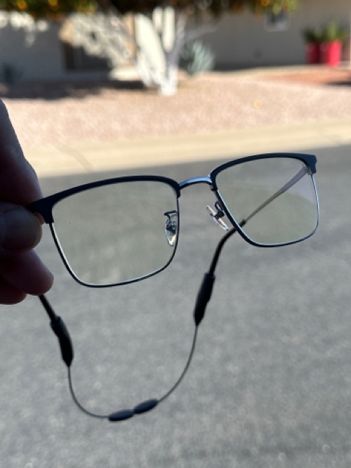 Quality: Perfect
Prescription: Proressive
Price: way way affordable
Si0