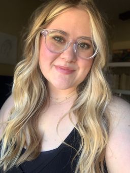 Really cute, comfortable, not heavy, although they do slide down my fa0