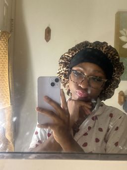 Very cutesy, I love glasses that bring a bit of style. I like that I c0