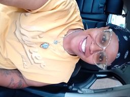 Loooove these frames especially the fact they transitioned! It gave ri0