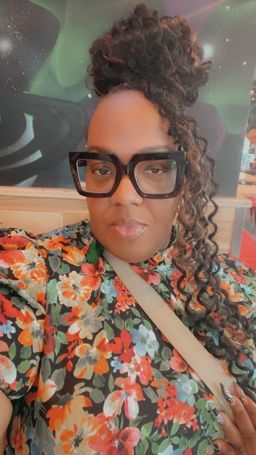 The Brandon glasses are very comfortable and stylish. They fit my face0