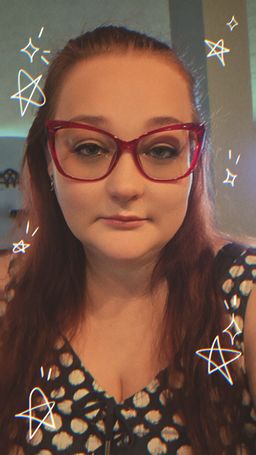 Love the shape and color of these frames. This is my third pair becaus0