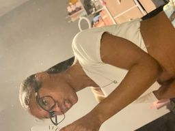 I love these glasses so much! the prescription is on pointtttt. the sh0