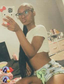 I love these glasses so much! the prescription is on pointtttt. the sh1