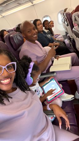 Travel days don’t have to mean sacrificing style.

These lavender butt0