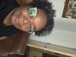 amazing price ans just a beautiful glasses0