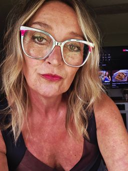 I am in love. These glasses are so fun! Can't beat the price and they 0
