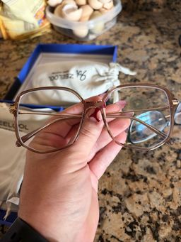 I love these frames so much! they are my favorite daily wear!0
