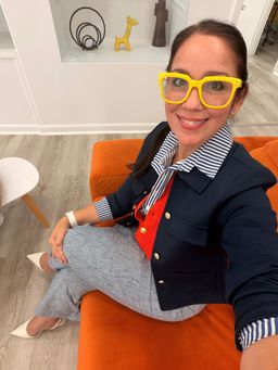 the best glasses…I get the most compliments with these… from being Min0