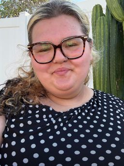fit very well and compliment my face!1