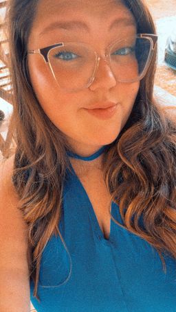 I wear the best glasses I’ve ever had every day! Everyone always compl0