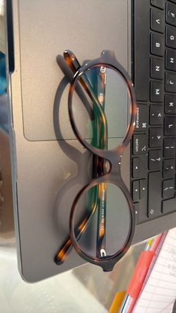 Quality : 10/10
Prescription : correct
Price : valid
Size : valid0