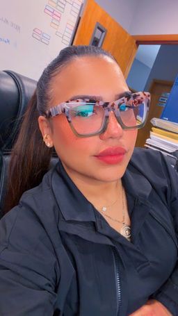 Quality : 💯
Prescription : 💯
Price : 💯
Size : perfect
I loved🤓0